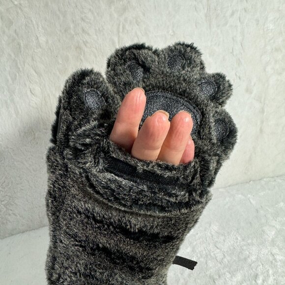Bear Hands Fuzzy Paw Mittens W/ Non-Slip Grip & Thinsulate Lining Black Faux Fur - Picture 4 of 8
